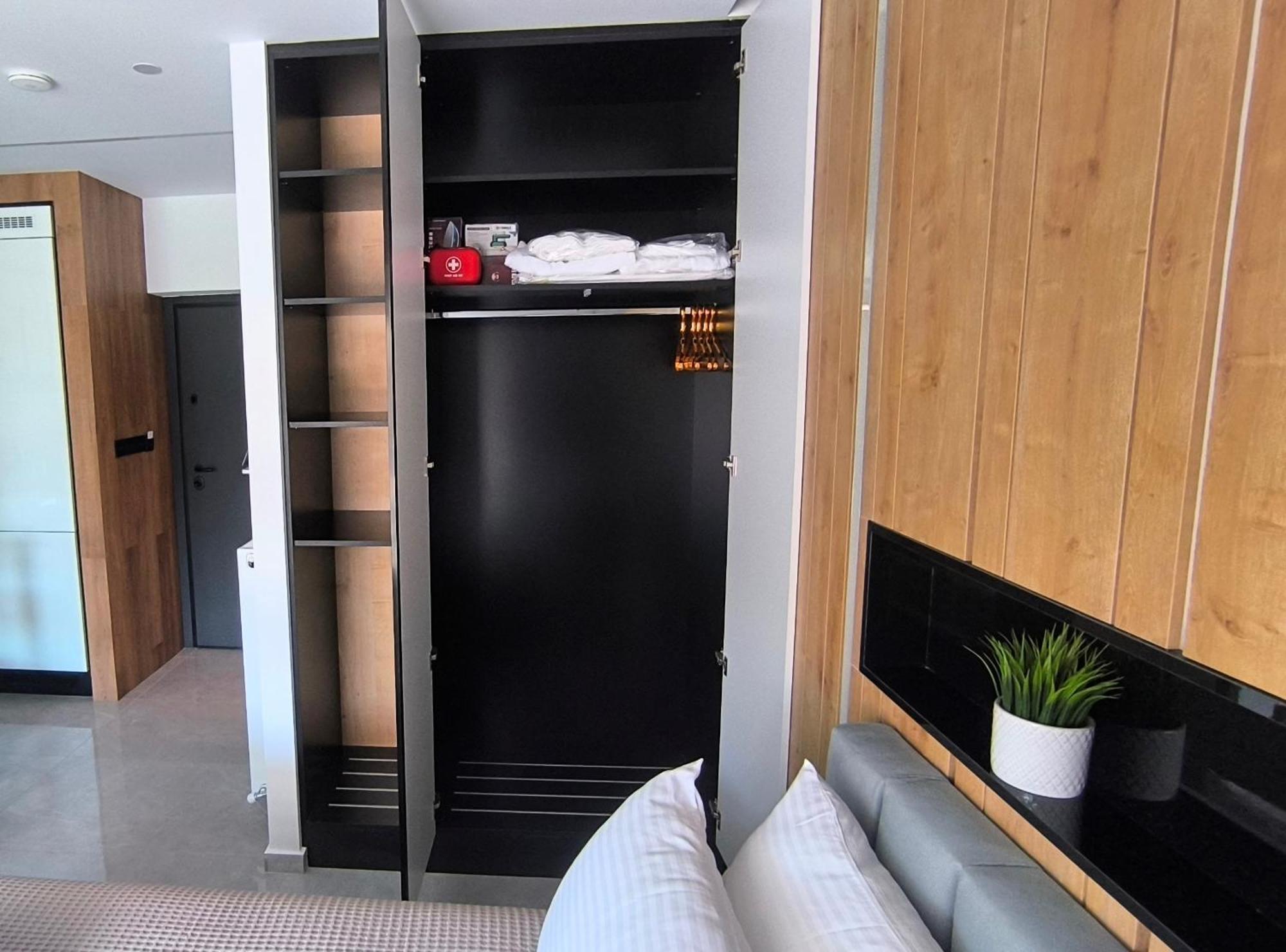 Larisa Absolute Suites, Sky View Smart Home Екстер'єр фото