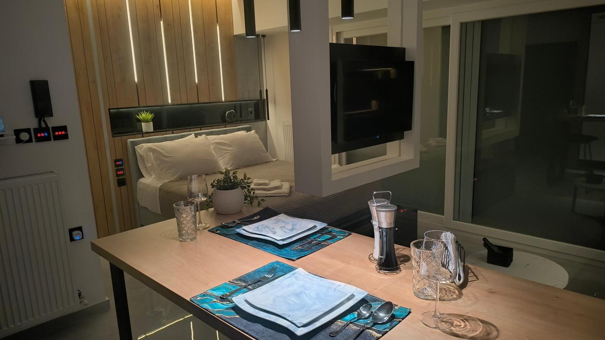Larisa Absolute Suites, Sky View Smart Home Екстер'єр фото
